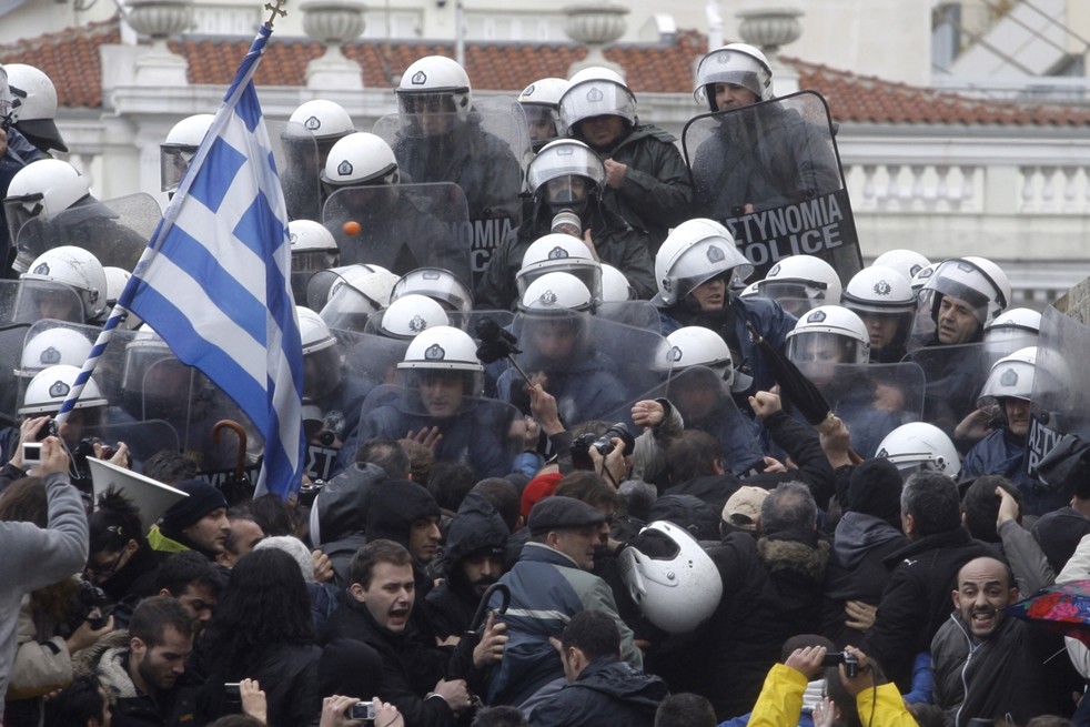 greece_financial_crisis_00b34